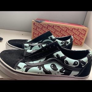 Glow in dark Alien Vans